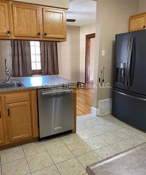 1215 W Main St — Photo 8