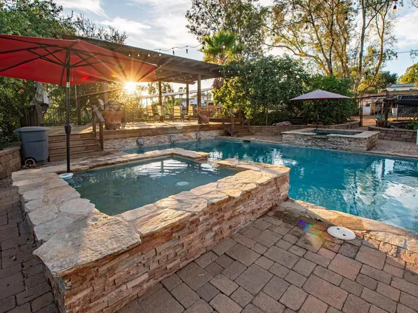 20276 Rancho Villa Rd, Ramona, CA 92065