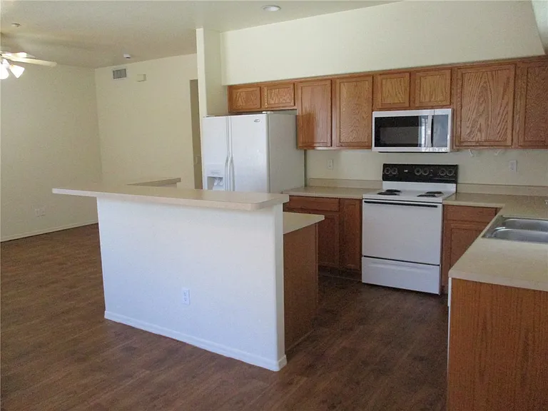 1765 Central Ave #802 — Photo 4