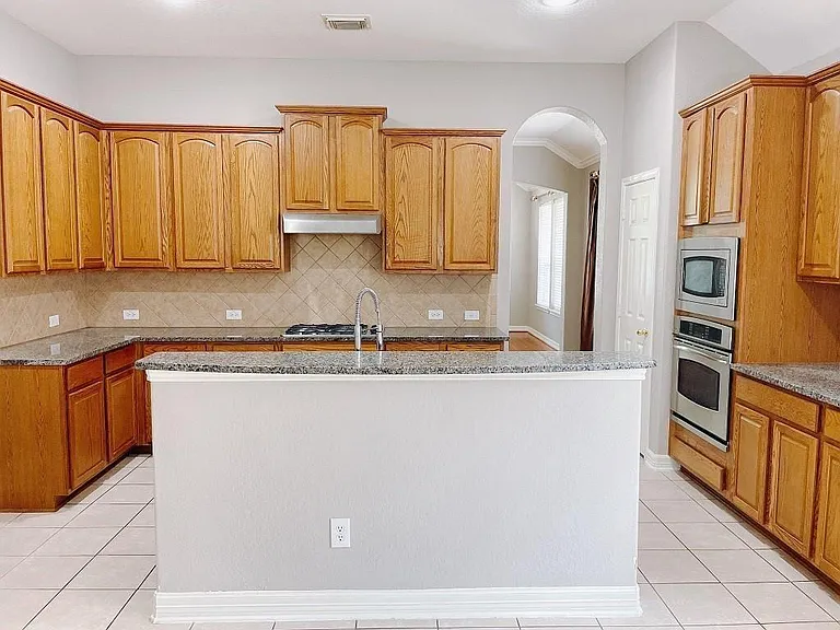 2630 Canyon Falls Dr — Photo 14