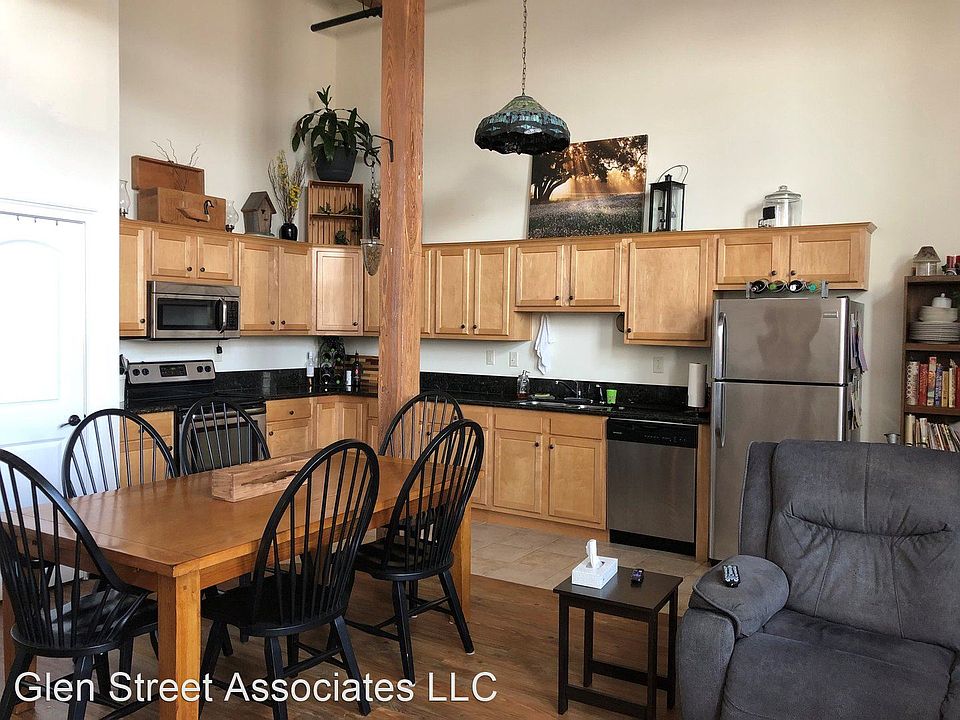 1st image of 79 Warren St APT 304