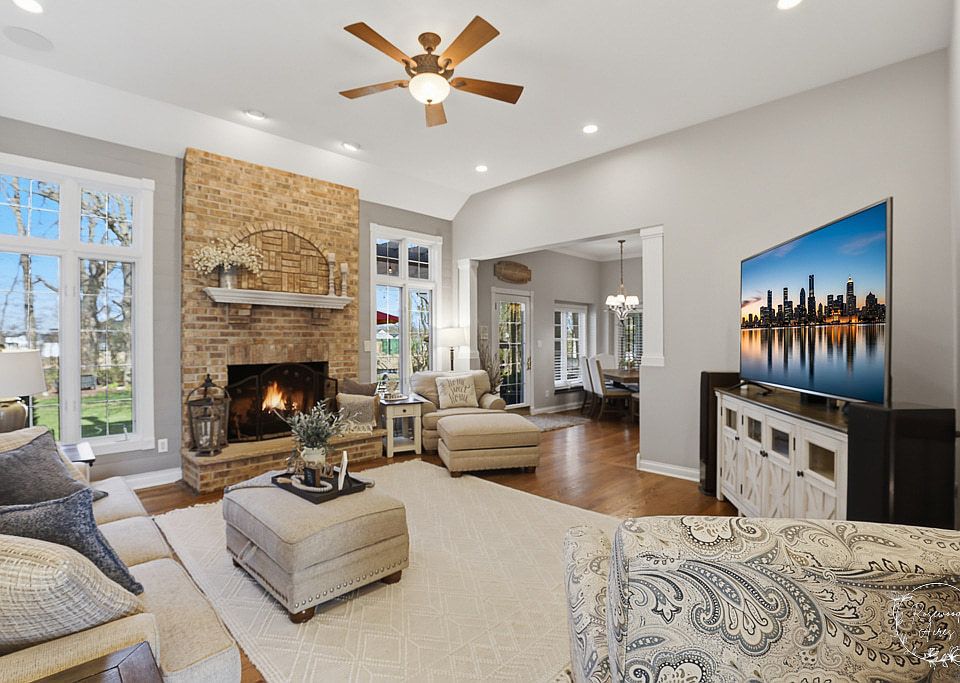 ゅゅ 26559 S Jacob Dr, Channahon, IL 60410 | Zillow