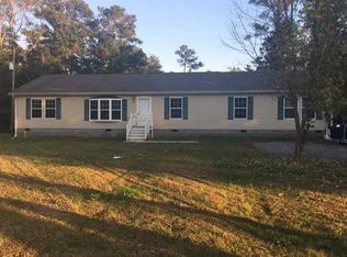 1517 Milby Town Rd, Shacklefords, VA 23156