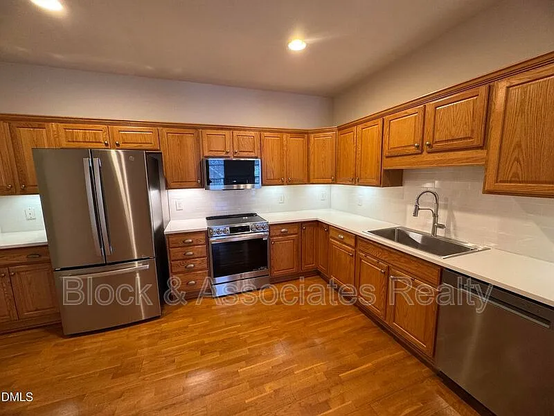 Building Photo - 4622 Ivy Blossom Ln