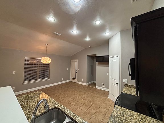 5th image of 5534 111th St