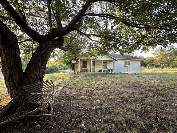 5th image of 18 Butler Ln