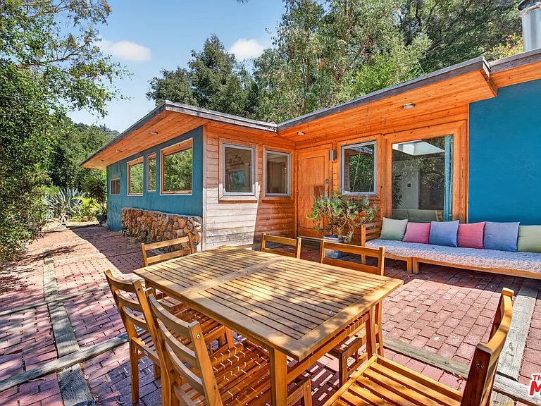 1738 Topanga Skyline Dr — Photo 61