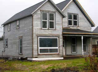 115 E 3rd St, Waitsburg, WA 99361