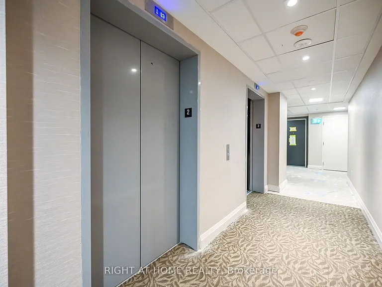 385 Winston Rd #701 — Photo 31
