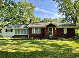 7010 Hogue Rd, Evansville, IN 47712