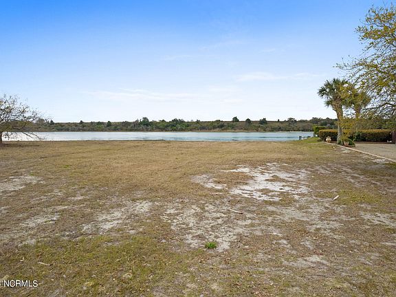 4th image of 1732 Long Shore Drive SW