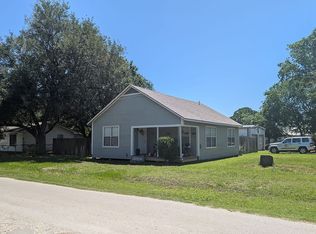 561 3rd St, Somerville, TX 77879