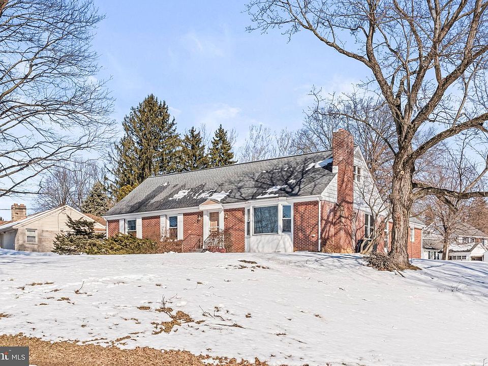 1st image of 1601 Woodcrest Rd