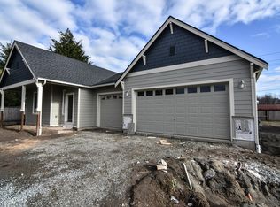 14907 Benton Loop, Sumner, WA 98390