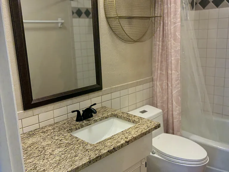 5527 Carousel Dr — Photo 17