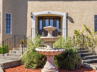 24 Martins Ln, Richmond, CA 94803