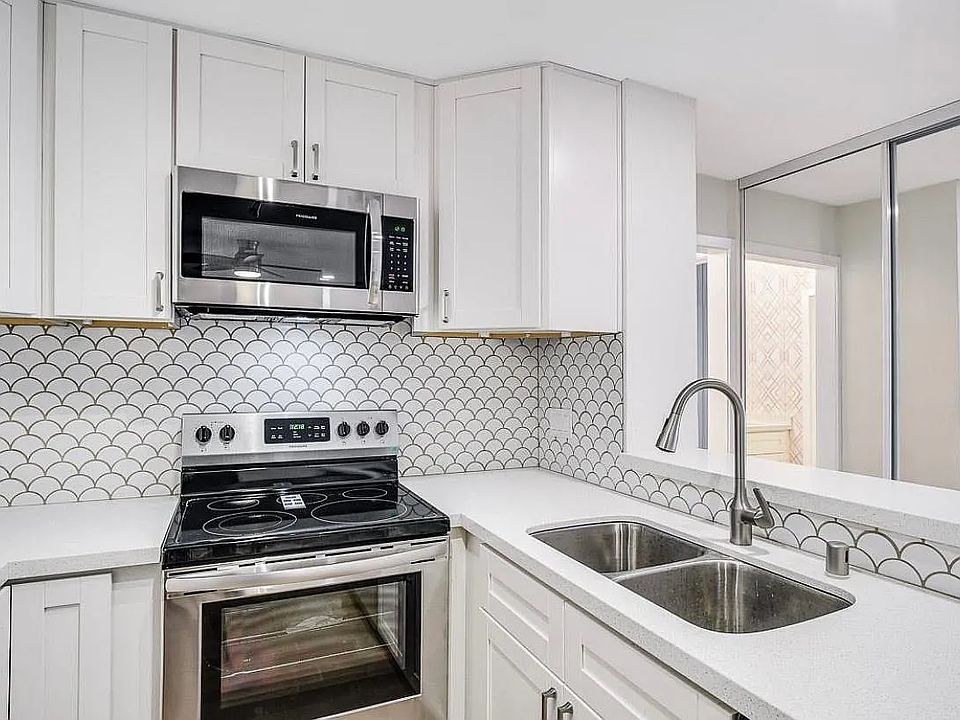 Kitchen and sliding closet storage