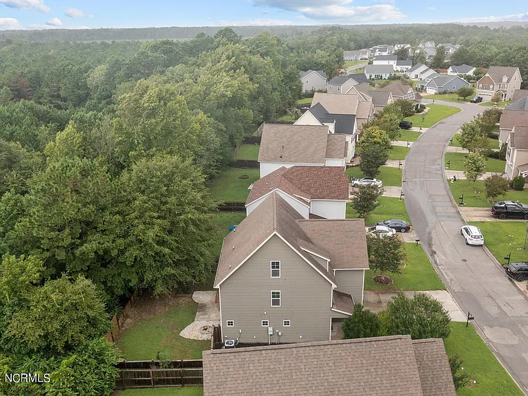 431 Bald Cypress Ln — Photo 34