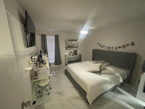 5th image of 10397 N Kendall Dr APT W2