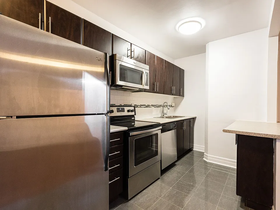 16 Saint Joseph St #50084A-23