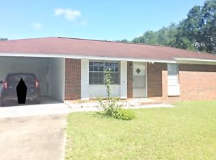 714 S County Road 9, Slocomb, AL 36375
