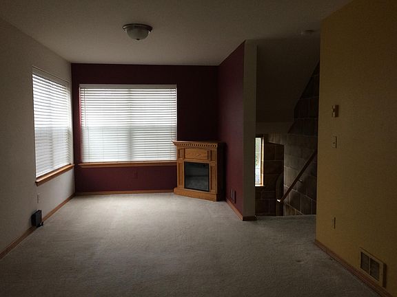 3rd image of 10717 Burke Ave N APT A