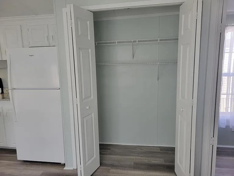 1107 Lissie Ln — Photo 24