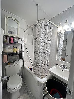 5th image of 516 E 78th St APT 3K