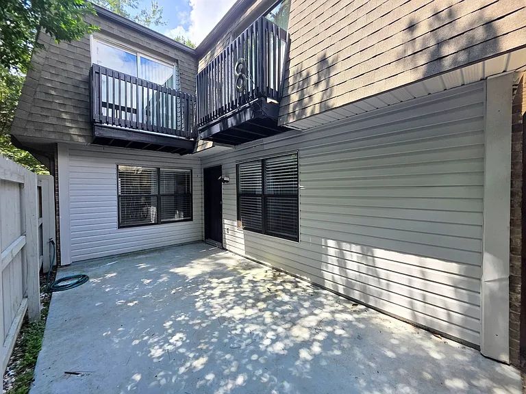 2301 W Michigan Ave #21 — Photo 2
