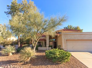1090 W Bullion Pl, Tucson, AZ 85737