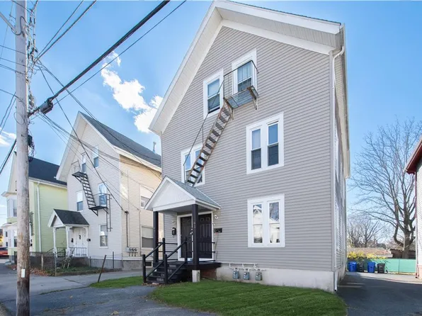 61-63 Lyon St, Pawtucket, RI 02860