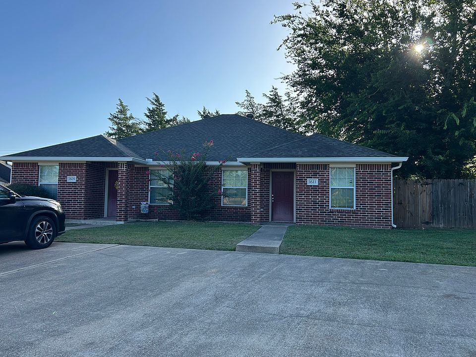 1st image of 1611 Enloe Ct