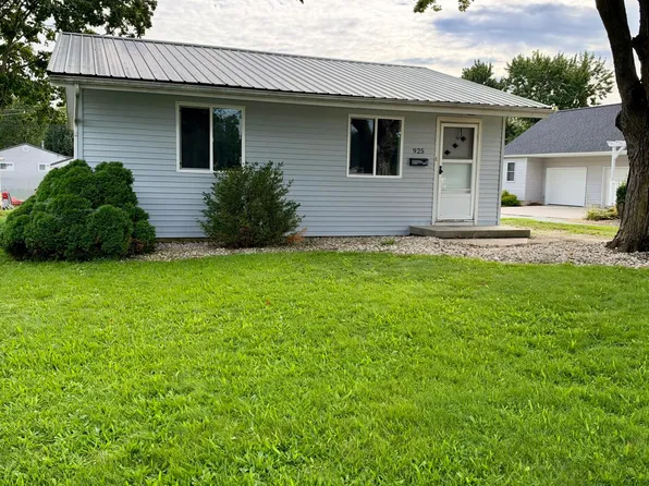 925 Motz St, Saint Marys, OH 45885