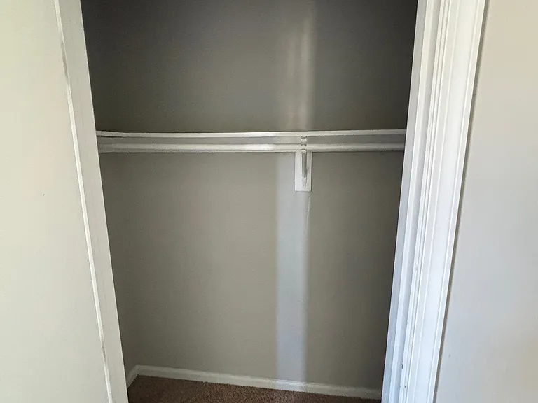 1614 Harmon St #H — Photo 16