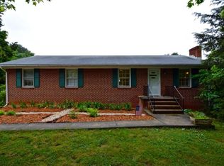 3256 Read Mountain Rd, Roanoke, VA 24019