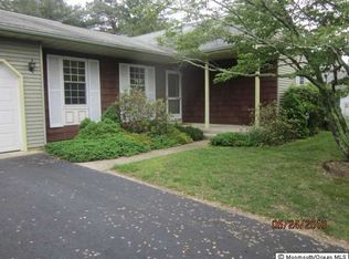 2 Ashmont Ct, Manchester Township, NJ
