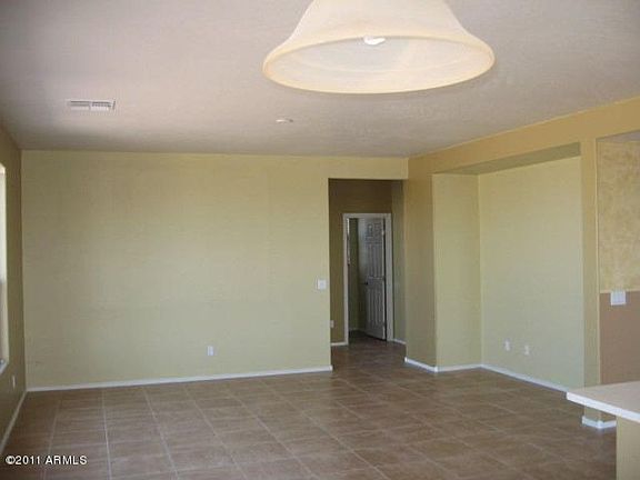 4th image of 40406 W Marion May Ln