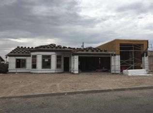 1035 Rolling Hills Dr, Lake Havasu City, AZ 86406