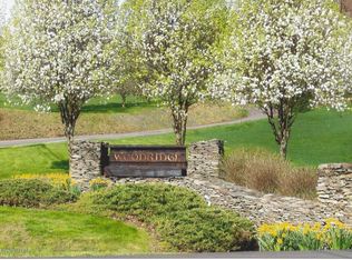 51 Lantern Hill Rd, Shavertown, PA 18708