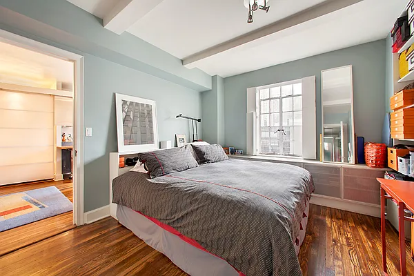 Rented by Compass | media 4