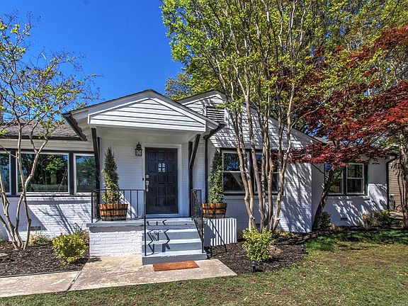 2nd image of 3137 E 26th Pl