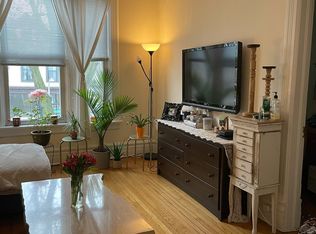 3057 N Racine Ave #1, Chicago, IL 60657