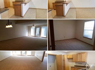 1930 S Powahatan Ct, Independence, MO 64057