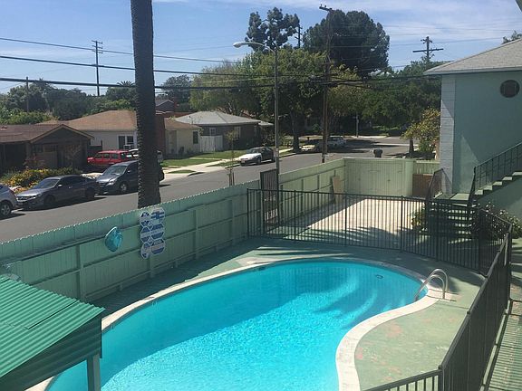 4th image of 2401 Magnolia Ave APT 7