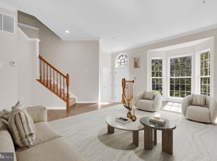 3816 Sugarloaf Pkwy, Frederick, MD 21704