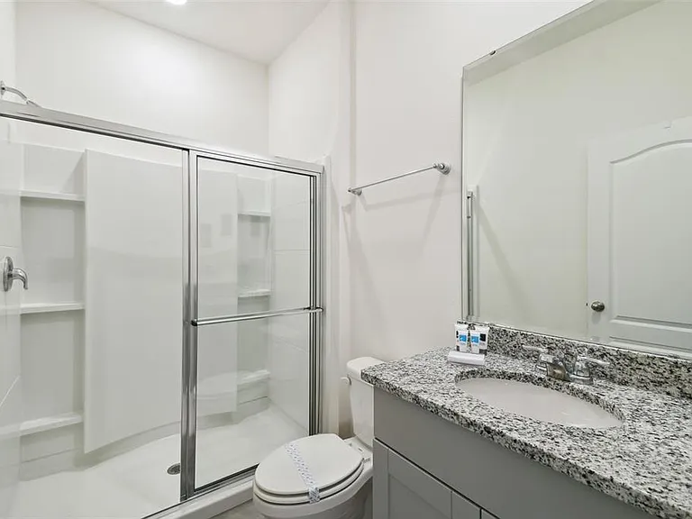 7704 Oakmoss Loop — Photo 39