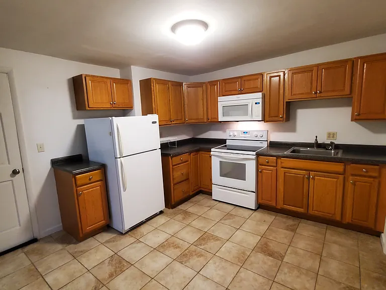 18 Gardner St #1 — Photo 1
