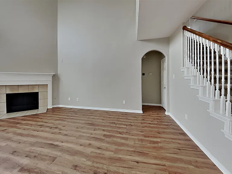 6714 Village Bridge Dr — Photo 2