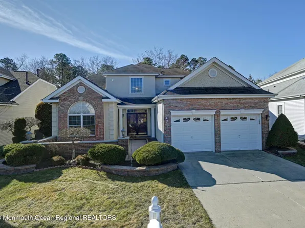 61 Pebble Beach Boulevard, Jackson, NJ 08527