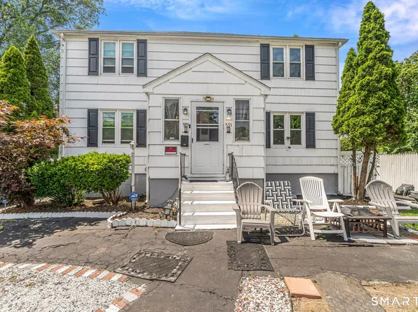 591 Pearl Harbor St, Bridgeport, CT 06610
